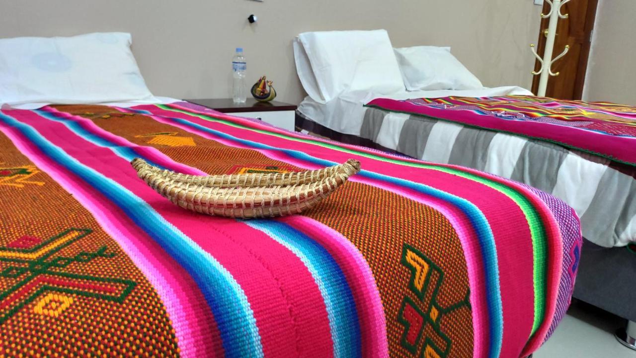 Uros Maya Lodge Puno Kültér fotó